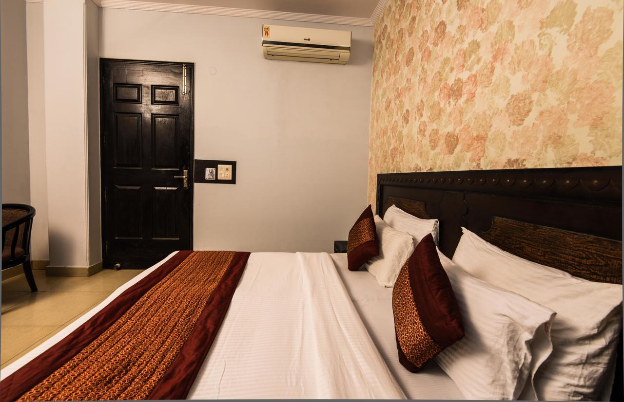 Hotel Sunrise Delhi  Ngoại thất bức ảnh