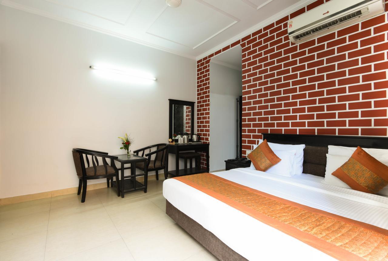 Hotel Sunrise Delhi  Ngoại thất bức ảnh