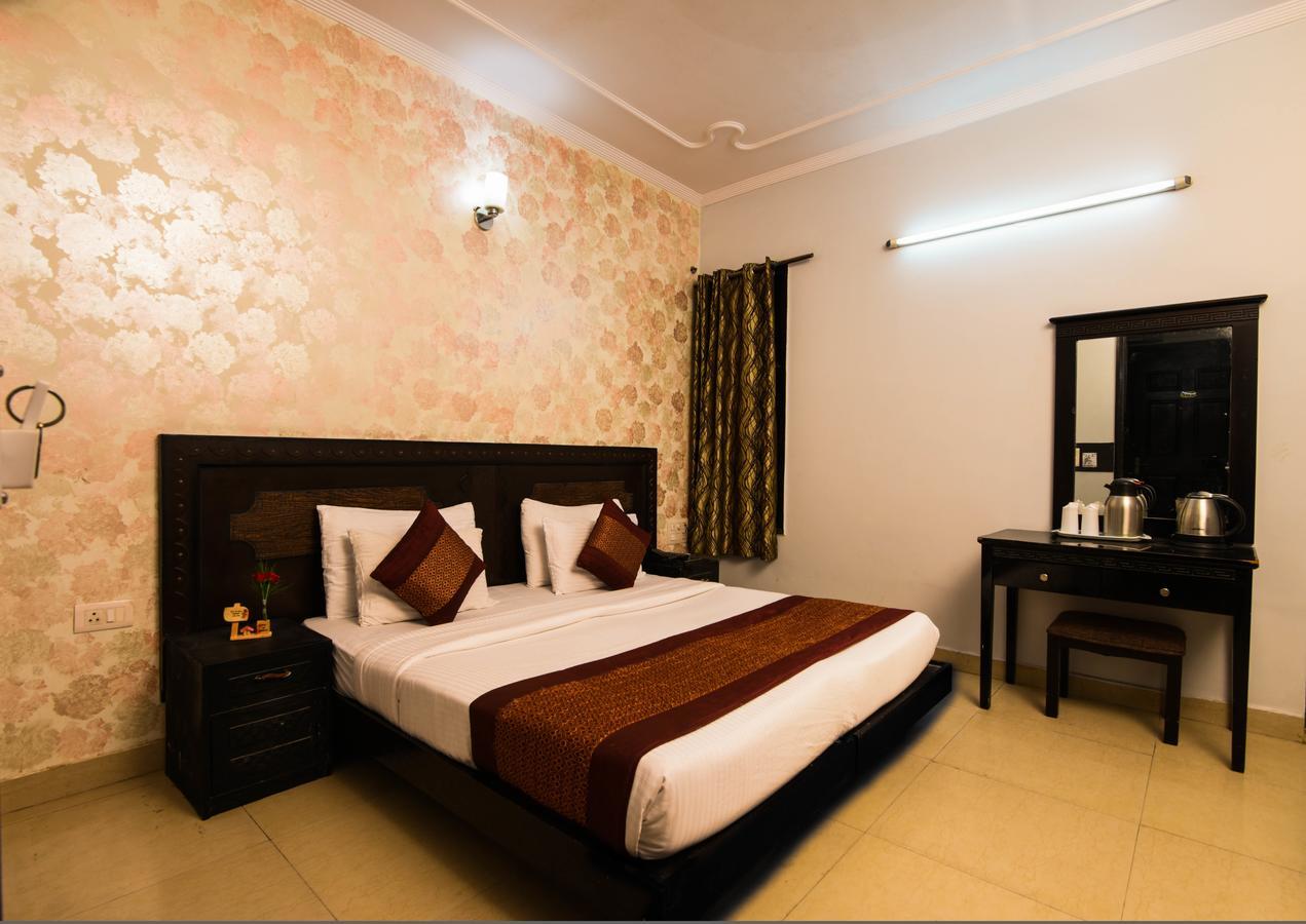 Hotel Sunrise Delhi  Ngoại thất bức ảnh
