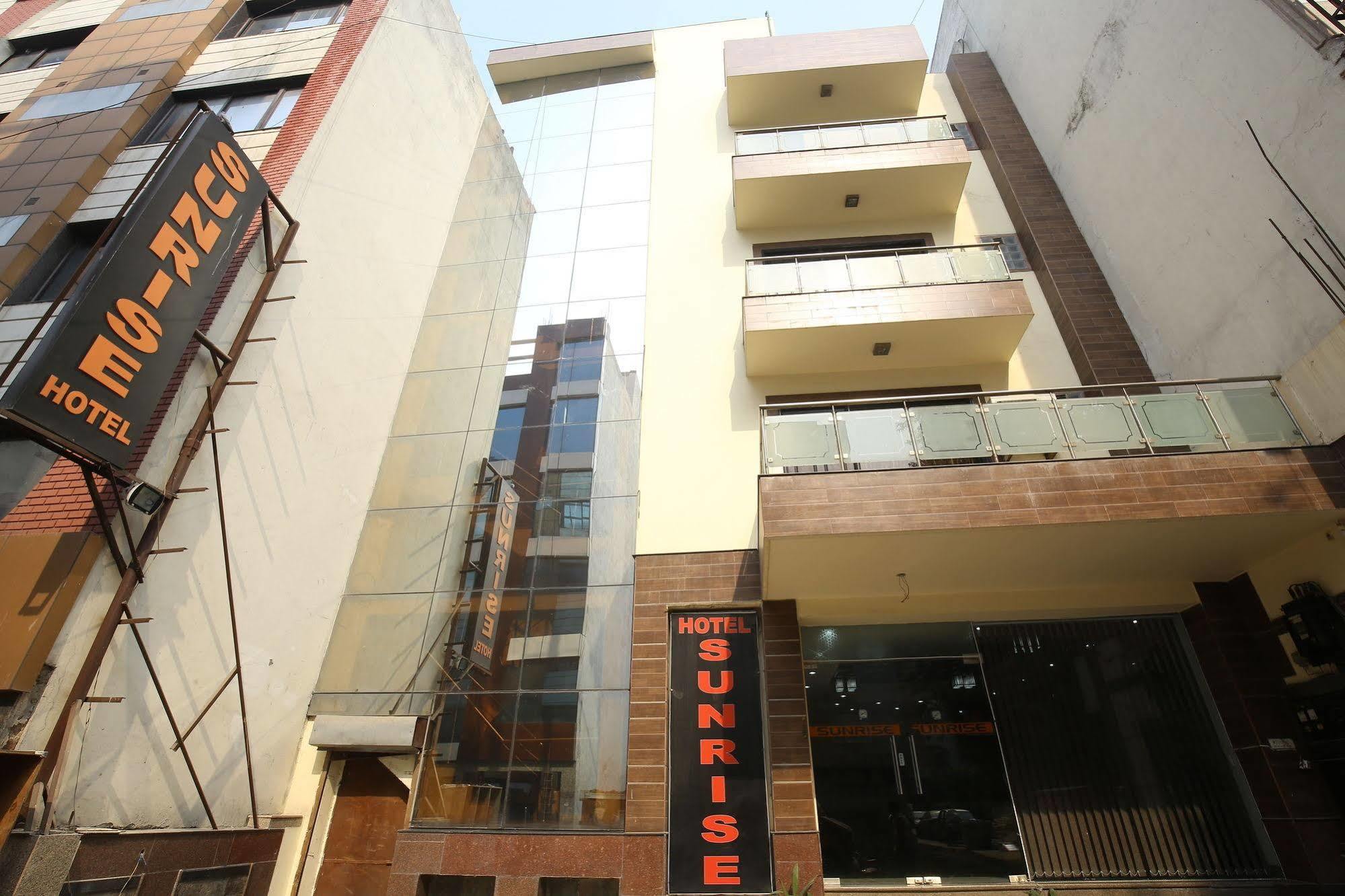 Hotel Sunrise Delhi  Ngoại thất bức ảnh
